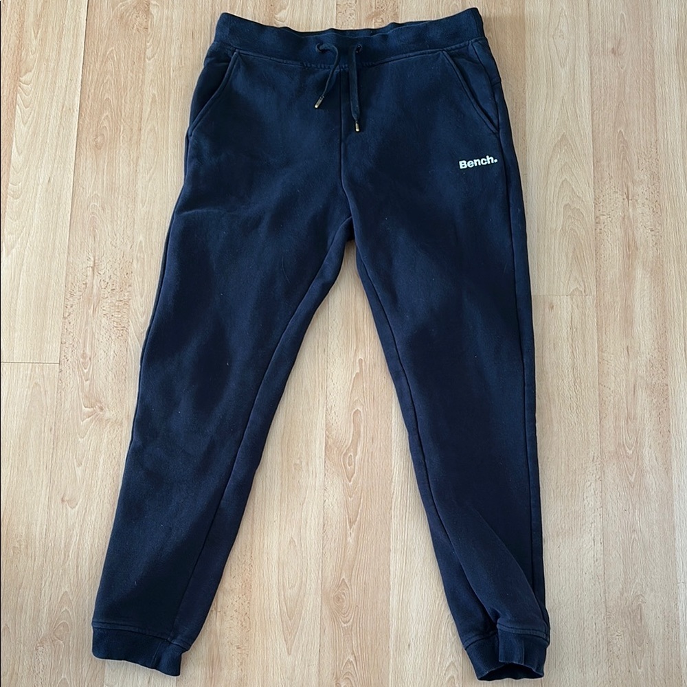 Bench Navy Jogger Pants size small
